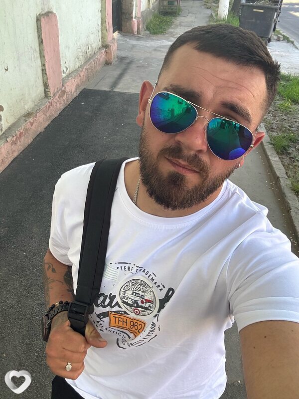 Евгений, 32, Николаеве — анкета №2223684
