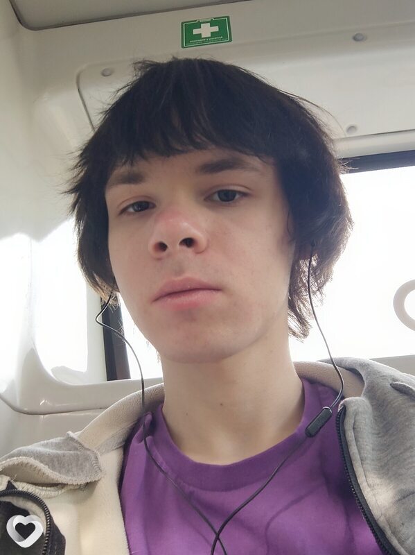 Дениска, 22, Омске — анкета №2223846