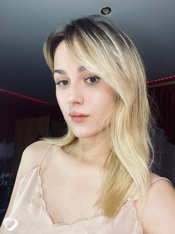 Елена, 23, Лисках — анкета №2224171