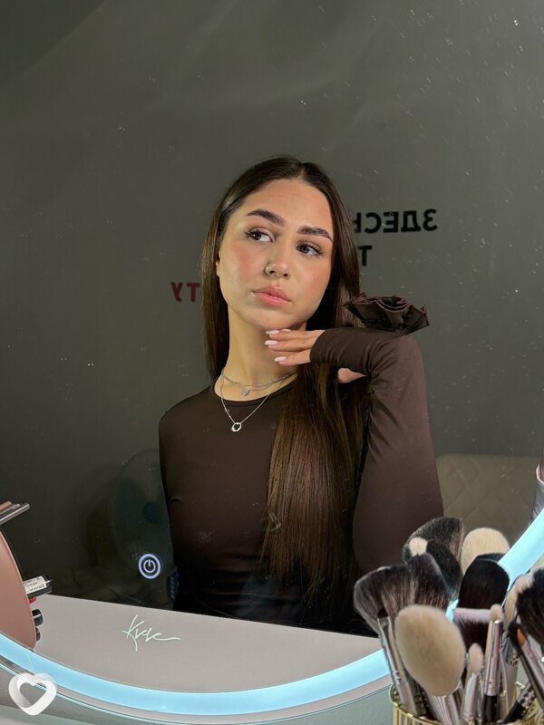 Лизчка, 19, Иванове — анкета №2225049