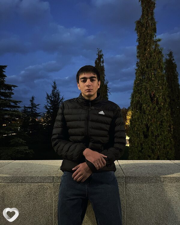 Гриша, 24, Новоазовске — анкета №2224969