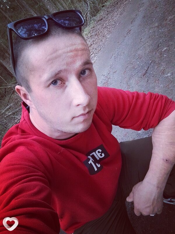 Алексей, 23, Заволжье — анкета №2225144
