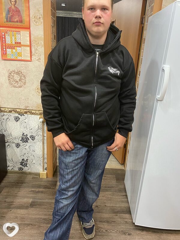 Артемий, 19, Семенове — анкета №2225195
