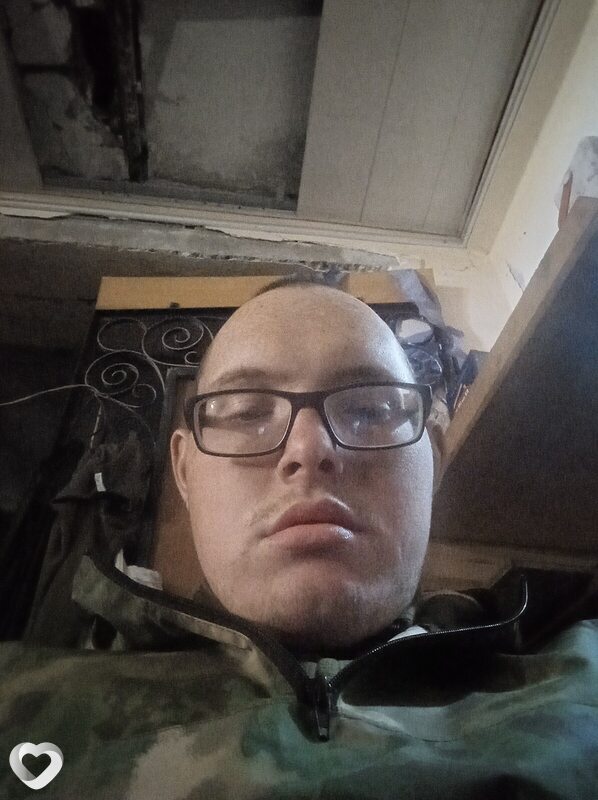 Кирилл, 25, Донецке — анкета №2225321