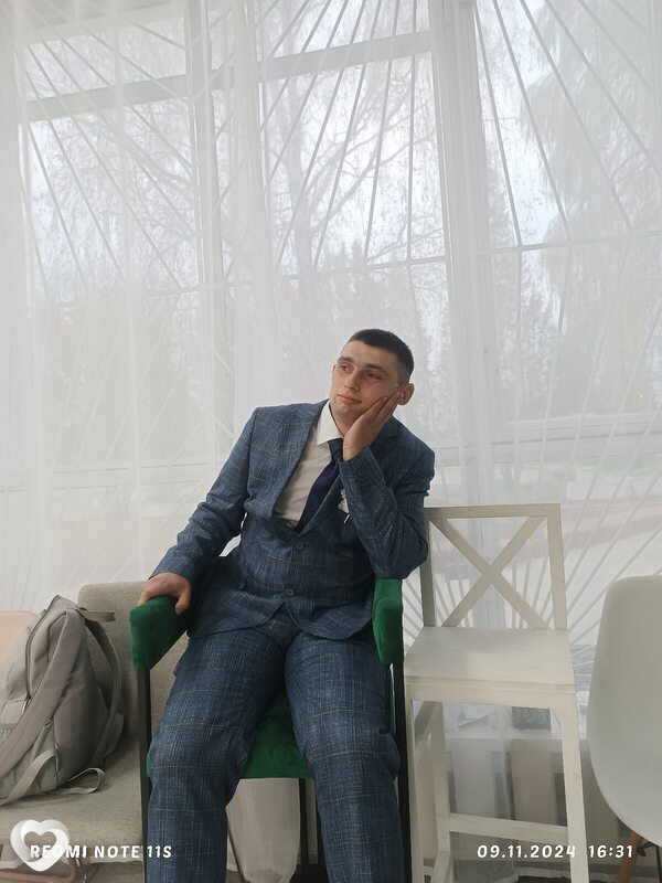 Алексей, 25, Старых Дорогах — анкета №2225675