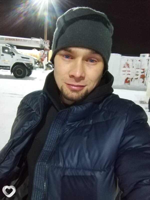 Максим, 31, Барнауле — анкета №2225755