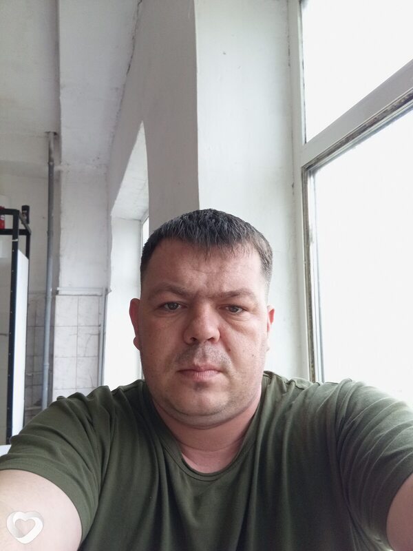 Александр, 33, Уссурийске — анкета №2226381