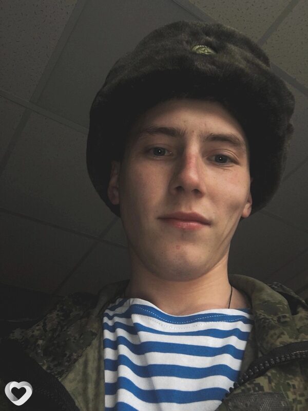Александр, 23, Канске — анкета №2226478