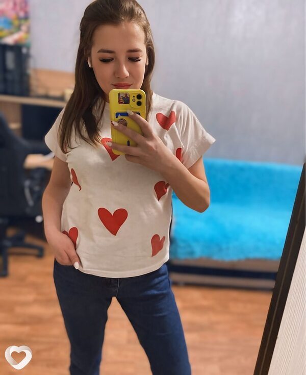 Юля, 30, Нижневартовске — анкета №2226933