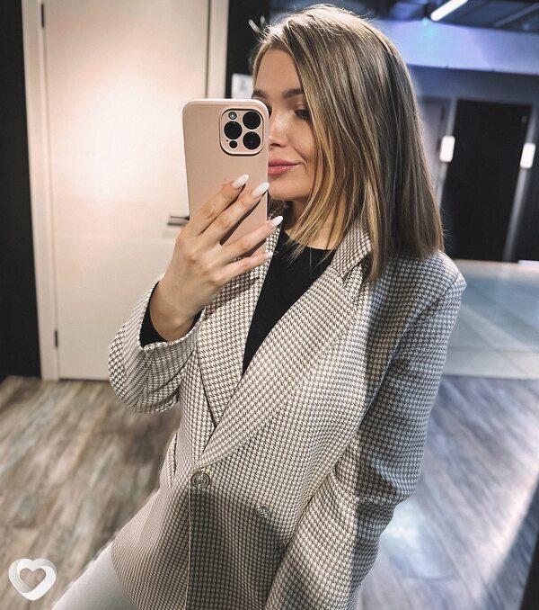 Олечка, 28, Жлобине — анкета №2226776