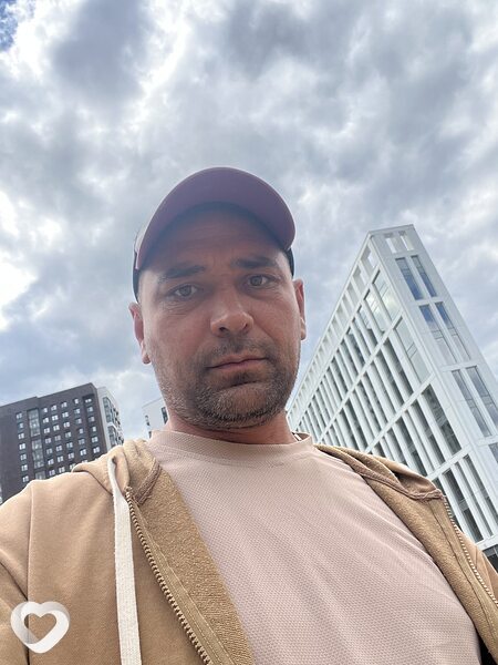 Саша, 40, Москве — анкета №2226875