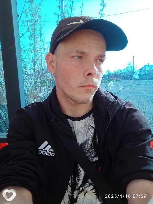 Дмитрий, 25, Волновахе — анкета №2227226
