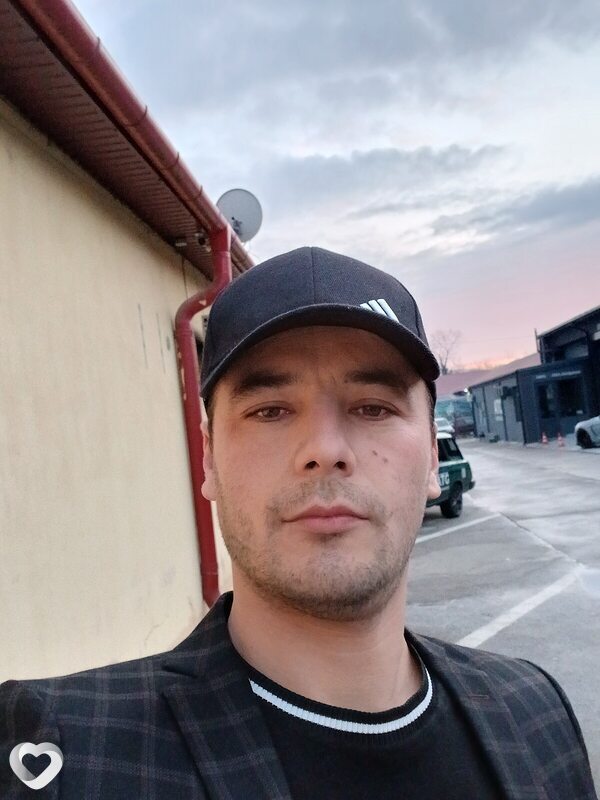 Абдул, 32, Сочи — анкета №2227371
