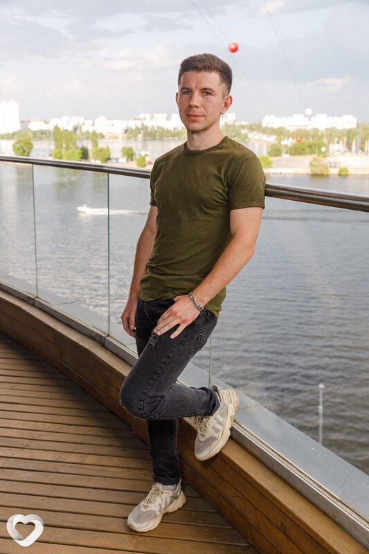 Артём, 28, Воронеже — анкета №2227532