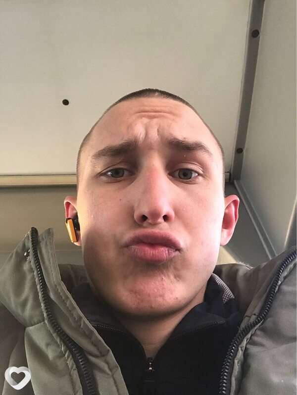 Владимир, 19, Кемерове — анкета №2227341