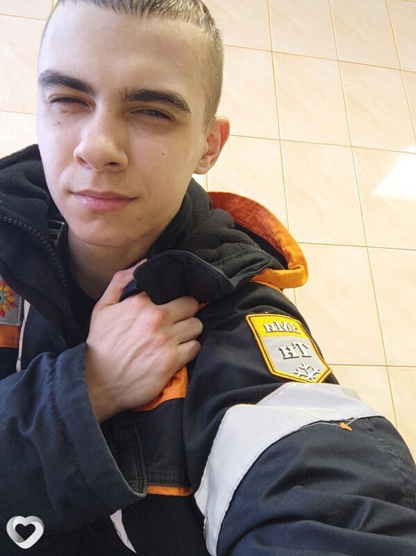 Denis, 22, Сургуте — анкета №2227542