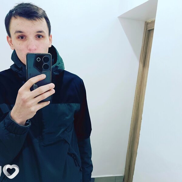 Александр, 26, Сланцах — анкета №2227868