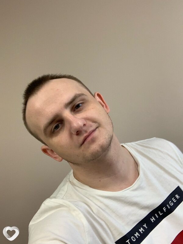 Максим, 31, Москве — анкета №2227697