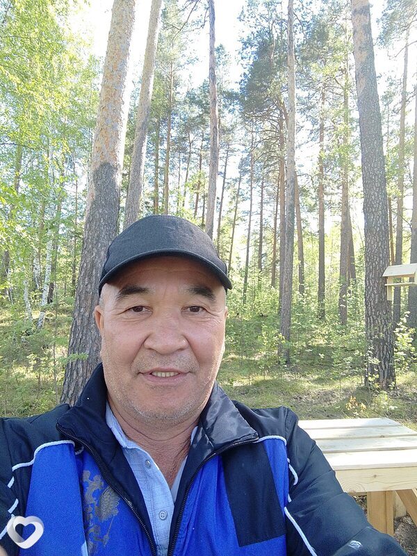 Толик, 51, Бийске — анкета №2227943