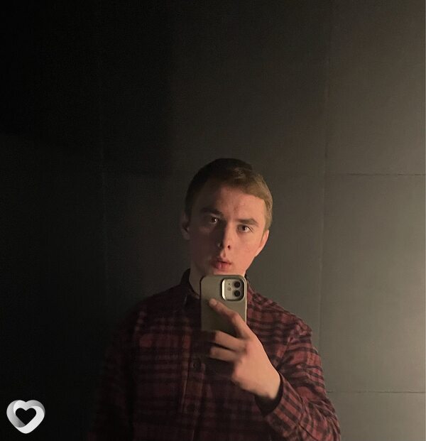 Ярослав, 23, Москве — анкета №2227731