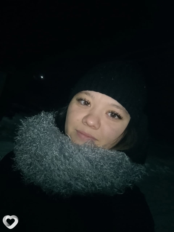 Яна Олеговна, 27, Ялуторовске — анкета №2228006