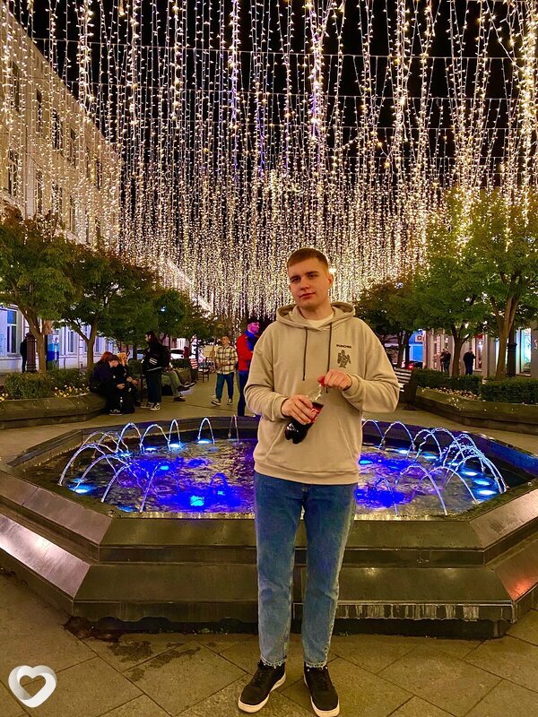 Кирилл, 29, Омске — анкета №2228107