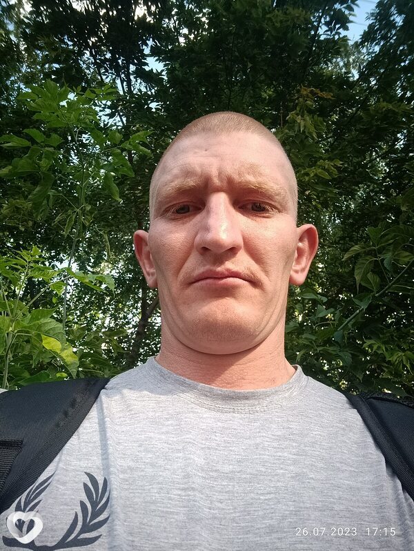 Александр, 30, Воткинске — анкета №2228429