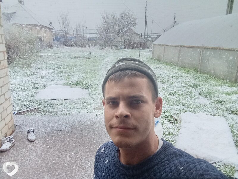 Кирилл, 23, Москве — анкета №2228596