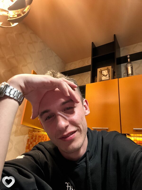 Расуль, 22, Сургуте — анкета №2228582