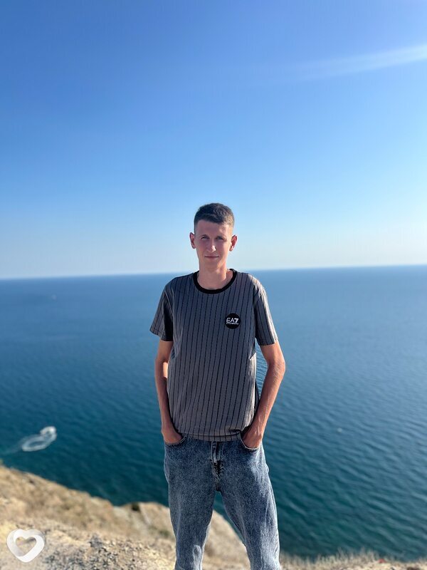 Павел, 23, Москве — анкета №2228861