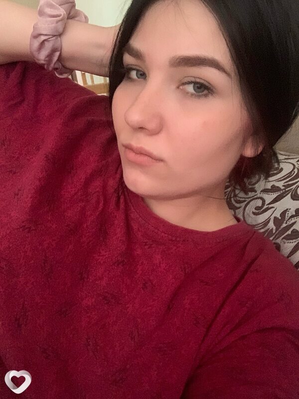 Людмила, 22, Великом Новгороде — анкета №2228552