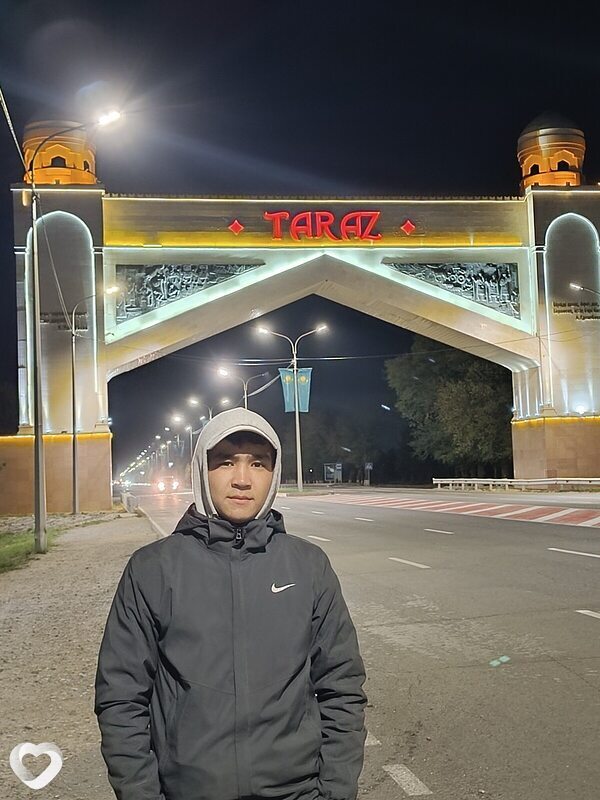 Артик, 21, Таразе — анкета №2229084
