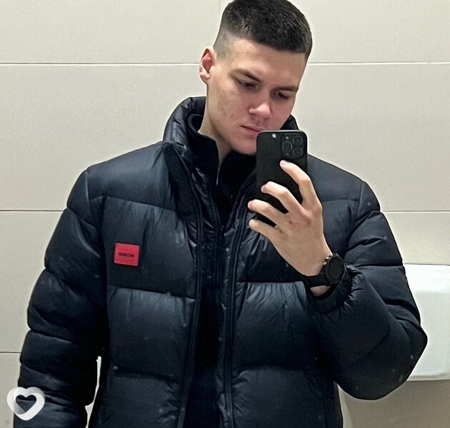 Максим, 20, Нижнем Тагиле — анкета №2229958
