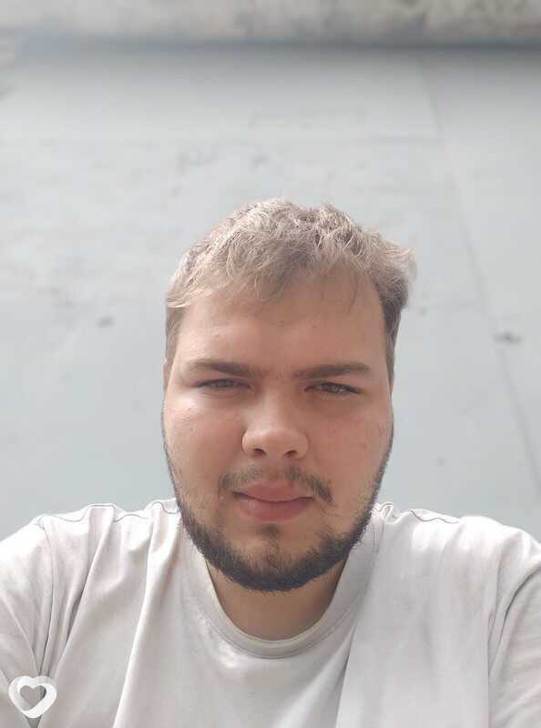 Илья, 23, Амурске — анкета №2229132