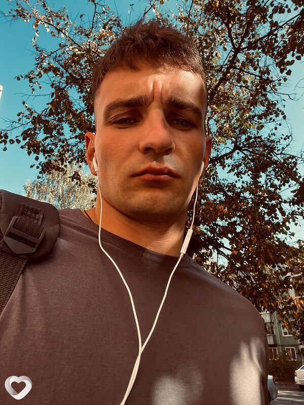 Иван, 25, Брянске — анкета №2229322