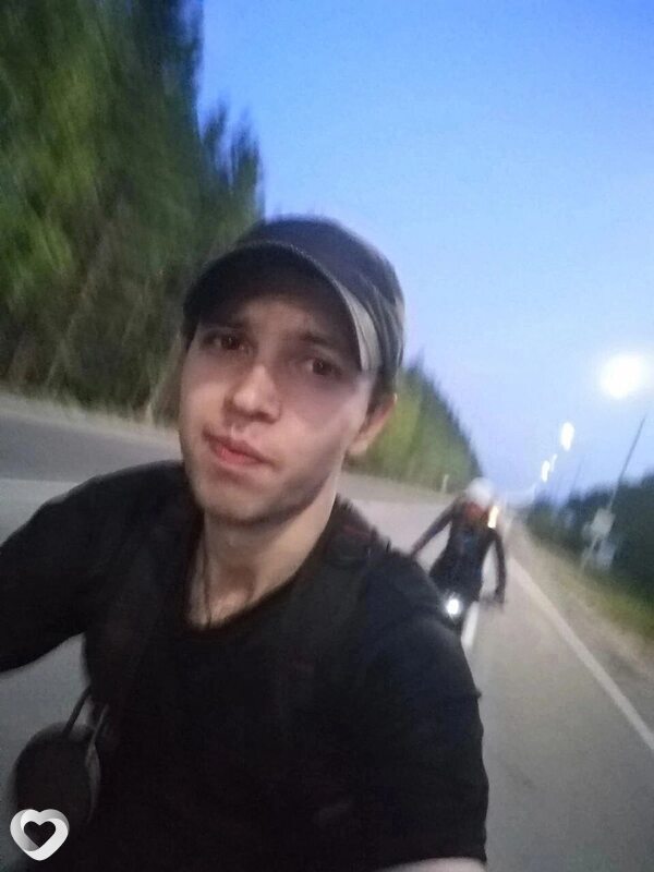 Алекс, 30, Югорске — анкета №2229895