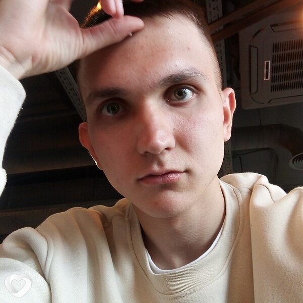 Артём, 22, Комсомольске-на-Амуре — анкета №2230026