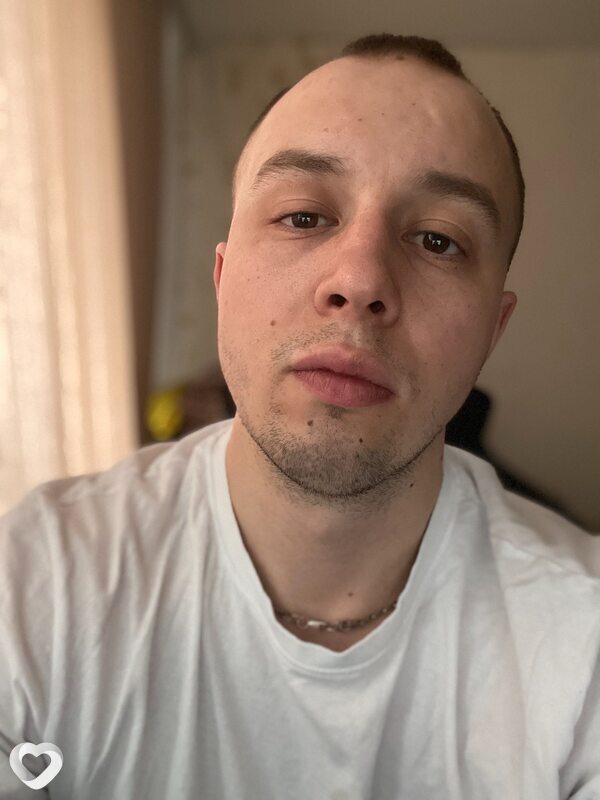 Виктор, 26, Москве — анкета №2231363