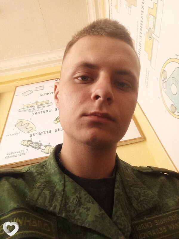 Кирилл, 20, Минске — анкета №2231369