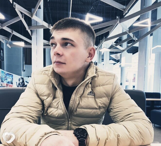 Костя, 26, Хабаровске — анкета №2230750