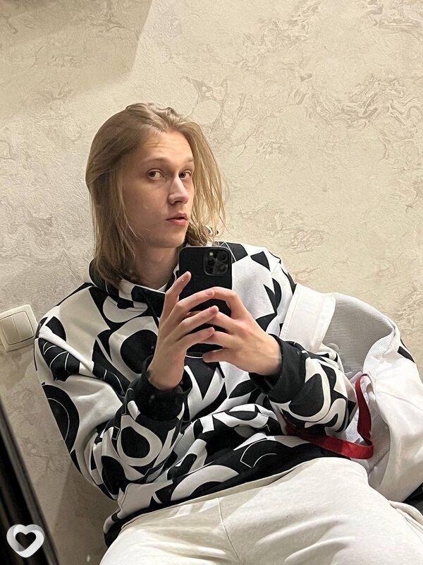 Андрей, 20, Минске — анкета №2230946