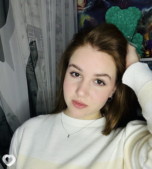 Эля, 21, Вологде — анкета №2231112