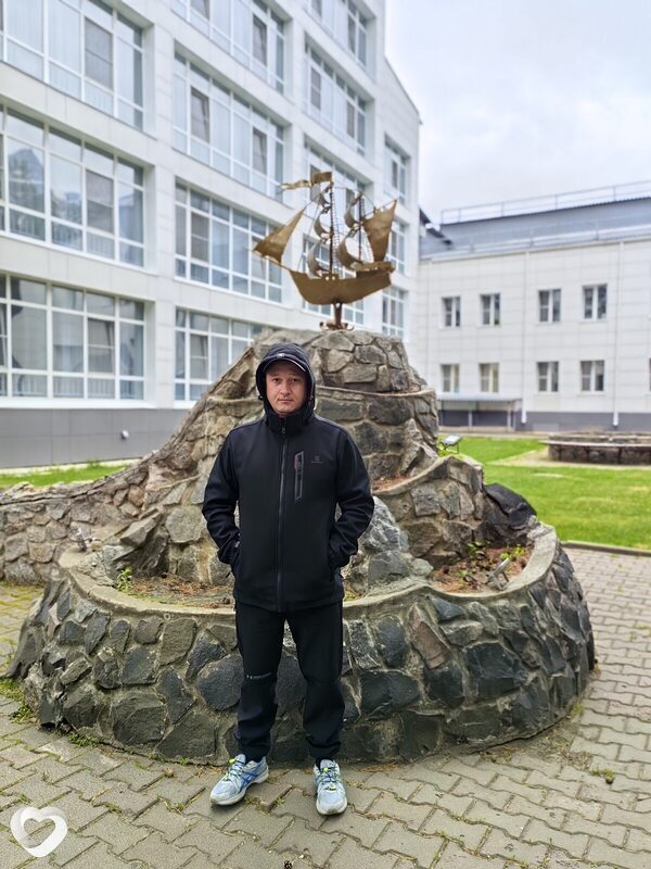 Олег, 44, Березовский (Кемеровская обл) — анкета №2231128