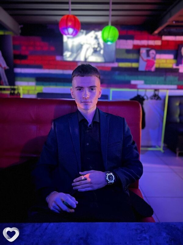 Данил, 23, Барнауле — анкета №2231614