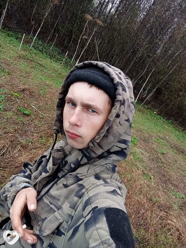 Артём, 21, Перми — анкета №2231718
