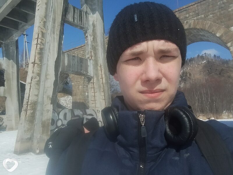 Саша, 26, Шелехове — анкета №2232281
