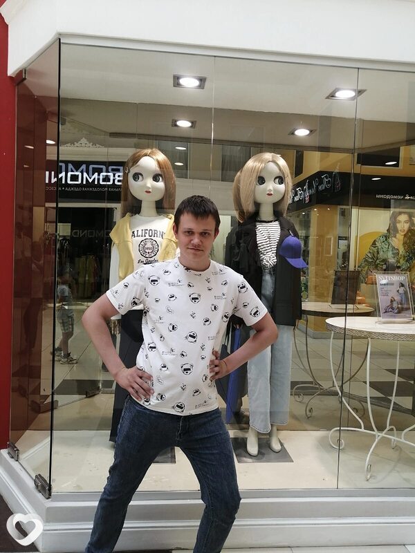 Дмитрий, 20, Оренбурге — анкета №2232235