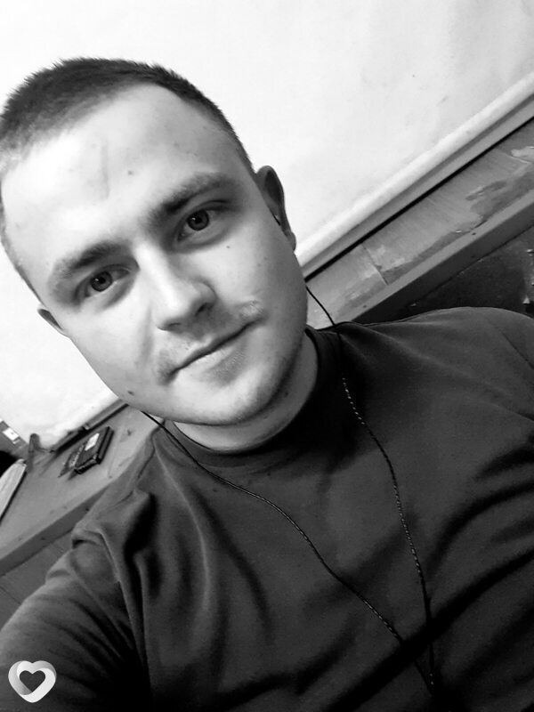 Максим, 24, Москве — анкета №2232846