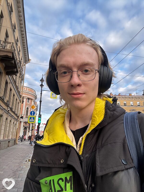 Даня, 19, Санкт-Петербурге — анкета №2233351