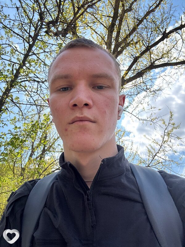 Сергей, 22, Донецке — анкета №2233549